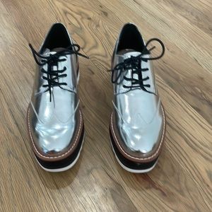 Womens Zara platform shoes, size 38. Brand new